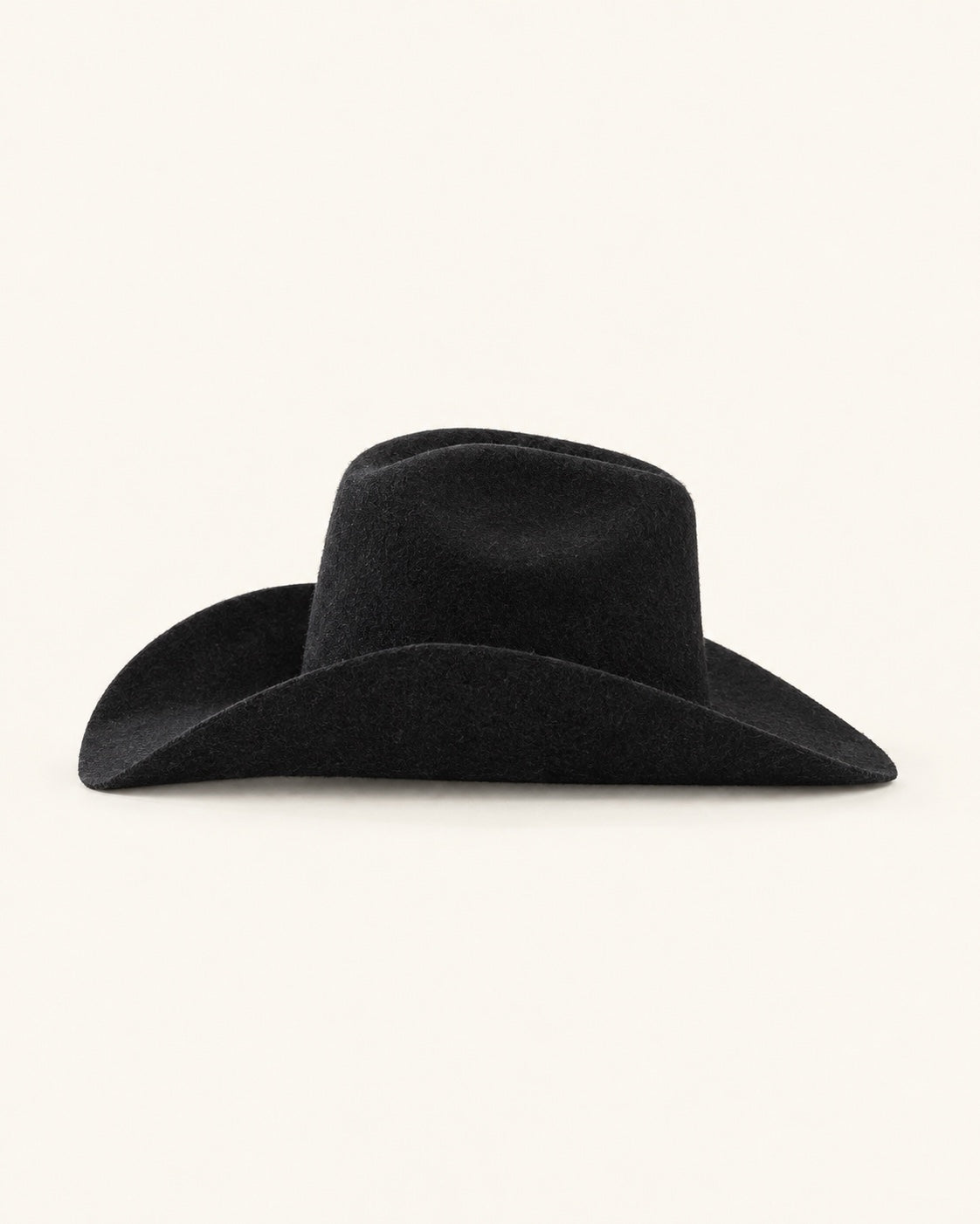 Chapeau cowboy en feutre noir uni, vue de profil